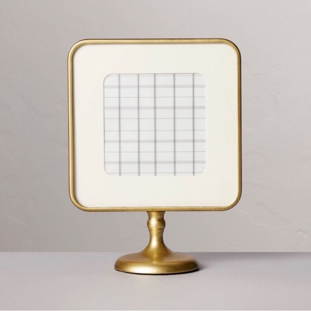 Hearth and Hand Brass Pedestal Tabletop Frame